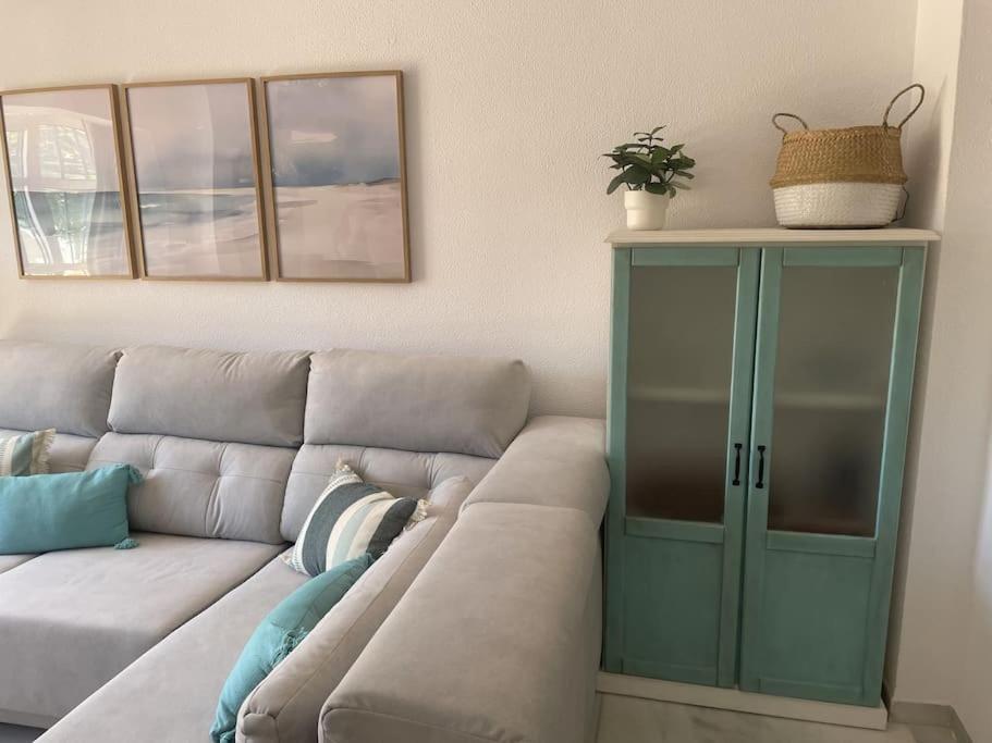 コニル・デ・ラ・フロンテラ Casa Lola Conil, Azotea Al Mar Y Parking Solo Familias O Parejasヴィラ エクステリア 写真