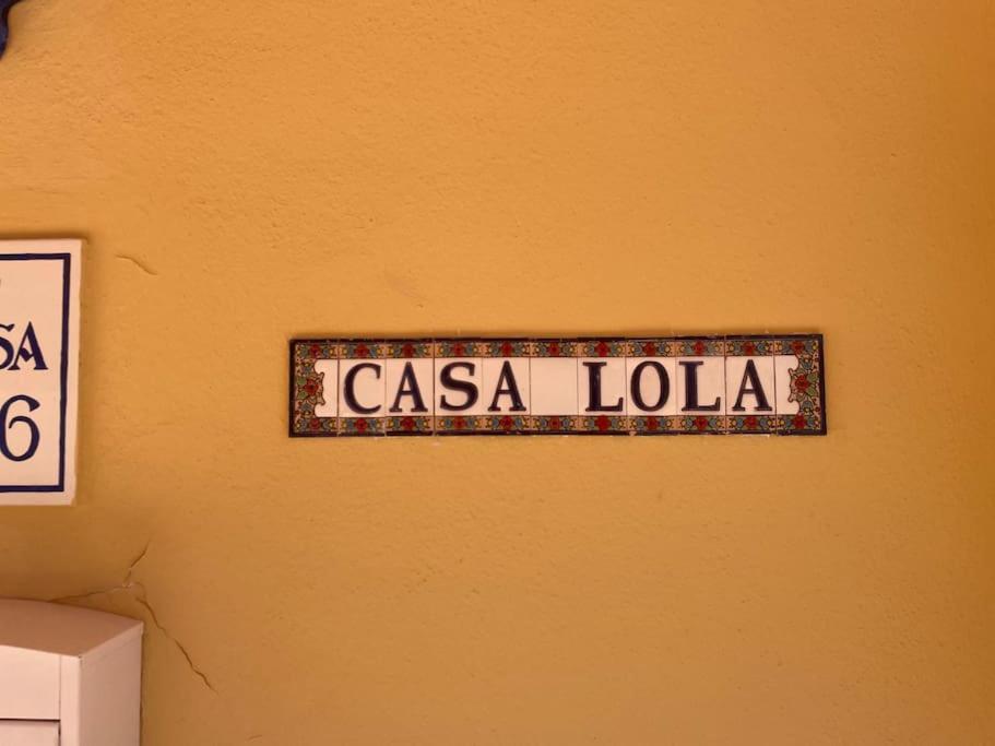コニル・デ・ラ・フロンテラ Casa Lola Conil, Azotea Al Mar Y Parking Solo Familias O Parejasヴィラ エクステリア 写真