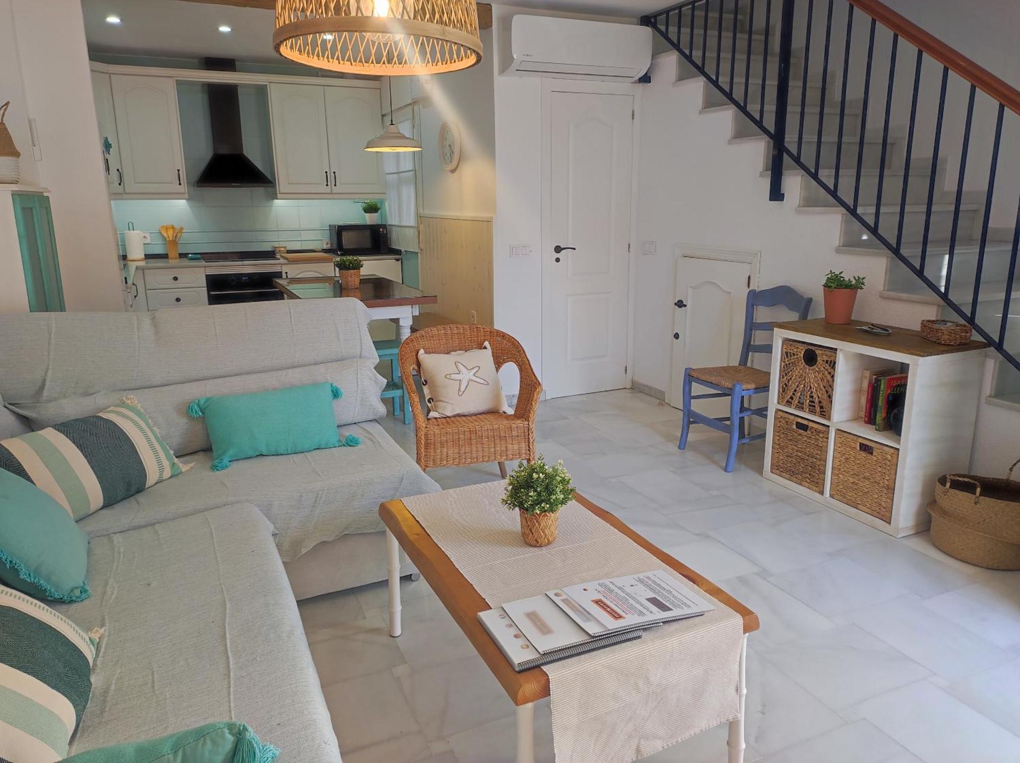 コニル・デ・ラ・フロンテラ Casa Lola Conil, Azotea Al Mar Y Parking Solo Familias O Parejasヴィラ エクステリア 写真